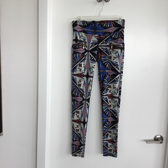 Fancy Fun  Blue & Black high rise Leggings Size Medium $35 - Picture 4 of 12
